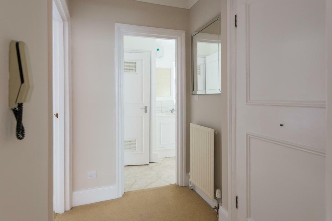 One Bedroom High Street Kensington Apartment Londres Exterior foto